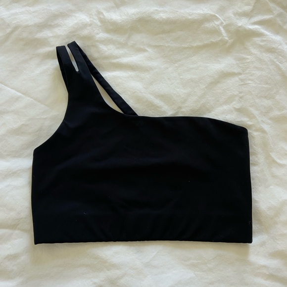 girlfriend collective Other - GIRLFRIEND COLLECTIVE UMA ONE SHOULDER SPORTS BRA IN BLACK MEDIUM